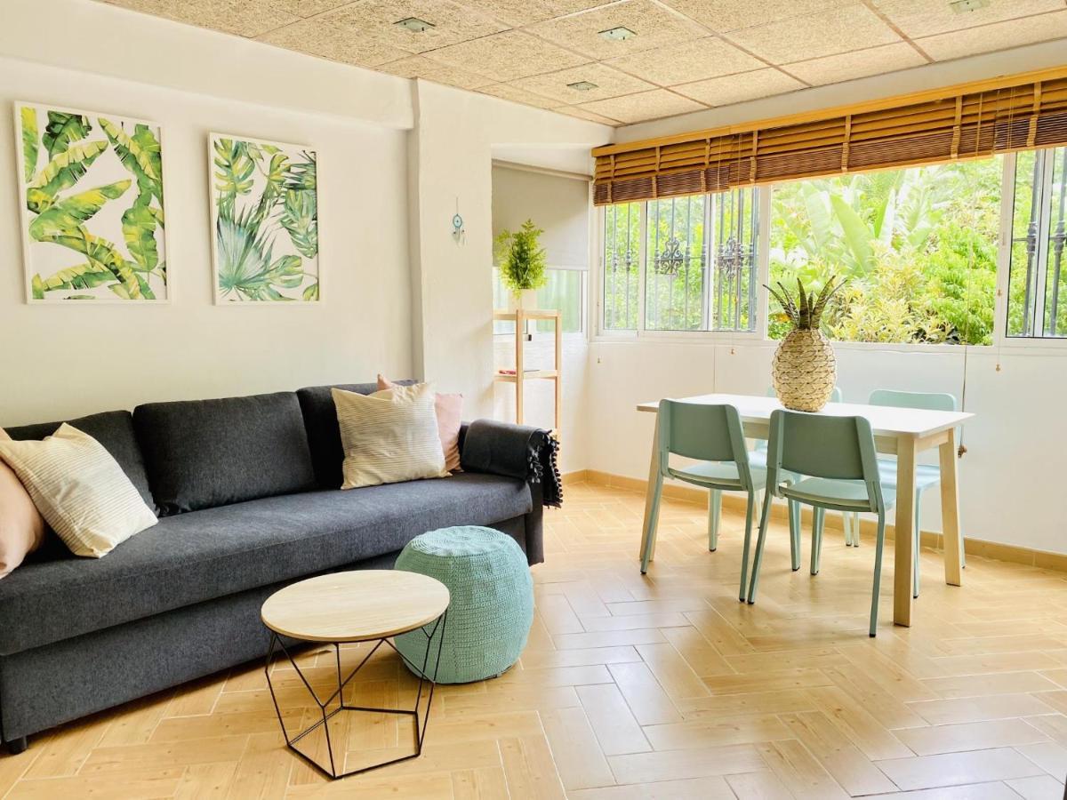 Апартаменты Segunda Linea De Playa Brisa Tropical Фуэнхирола Экстерьер фото