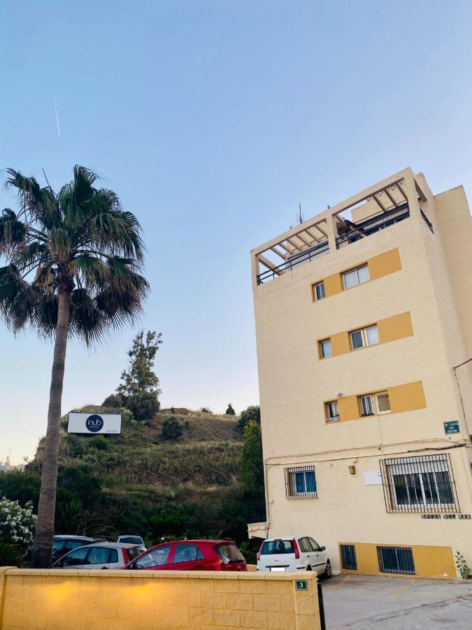 Апартаменты Segunda Linea De Playa Brisa Tropical Фуэнхирола Экстерьер фото
